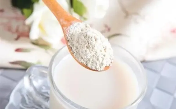Does whey protein powder have side effects and how to avoid them
